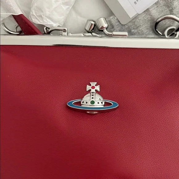 Vivienne Westwood Burgundy granny frame purse NWT - Picture 2 of 5